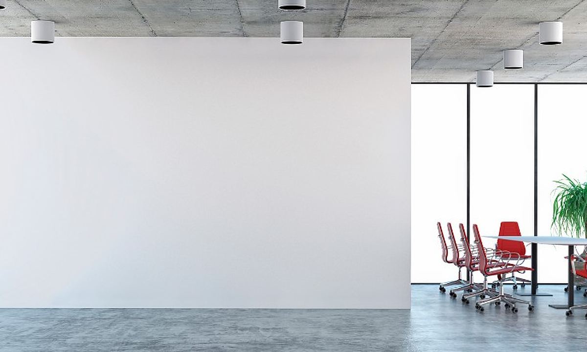 Plazos e impuestos al heredar un piso Sala de reuniones donde se firman los trámites de una herencia